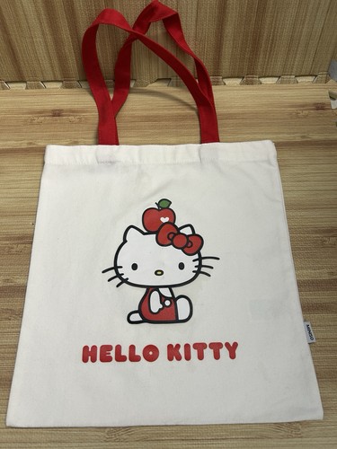 Hello kitty miniso canvas - kitty,